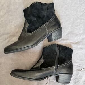 Munro Laramie Black Leather Suede Western Style Bootie Size 9N